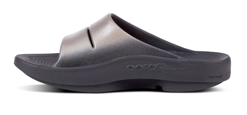 OOFOS Women’s OOahh Recovery Slide – Black / Gold - Kenjet Supplies